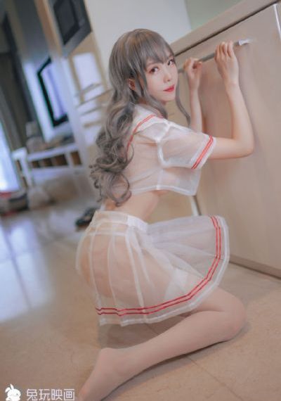 海鸥飞处彩云飞