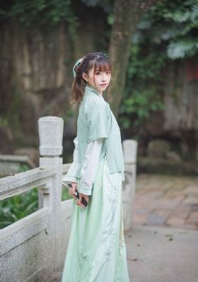 绿色椅子在线观看
