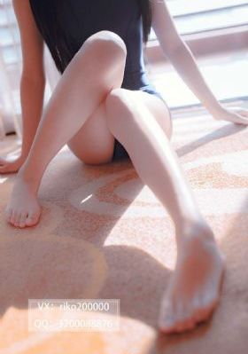 莫妮卡贝鲁奇情事