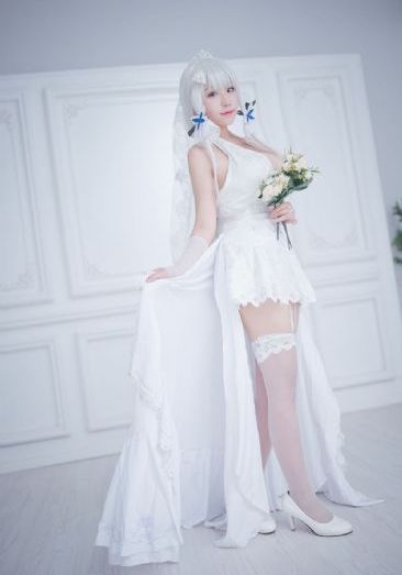 湿润的女人在线观看