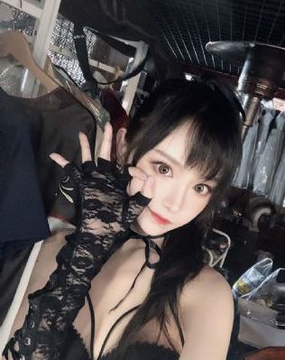 纸牌屋第一季下载